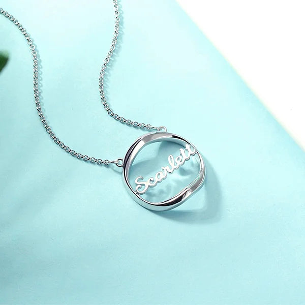 Personalized Shadow Heart Name Necklace in Silver - Glamour