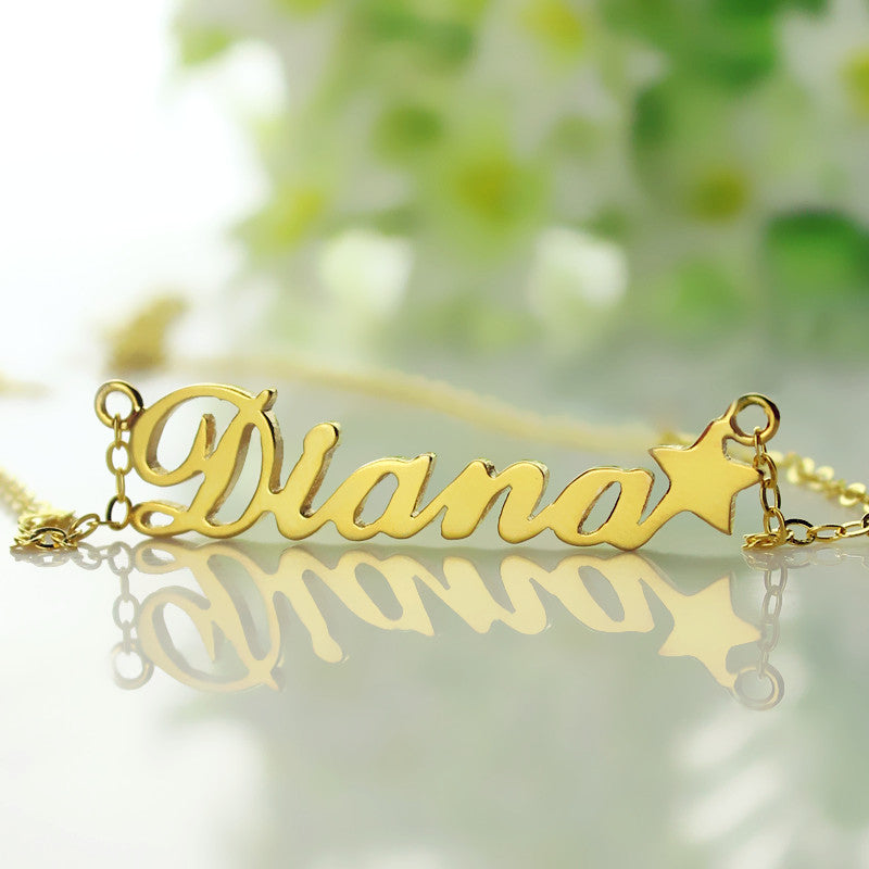 Sex and The City Name Necklace With Star - Glamour