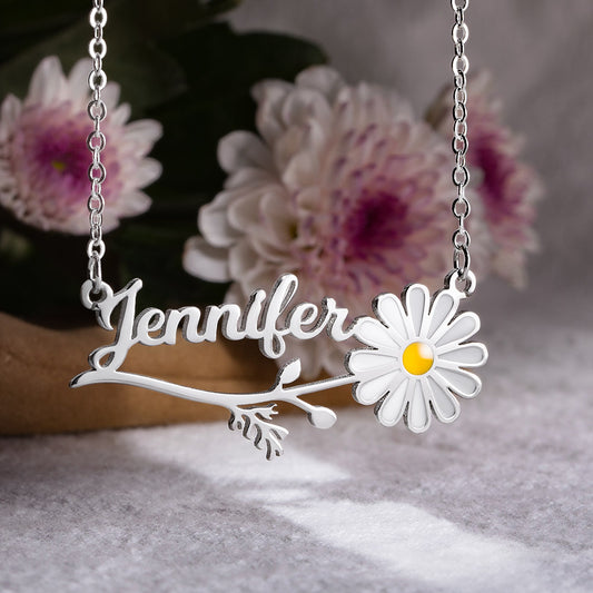 Personalized Daisy Name Necklace - Glamour