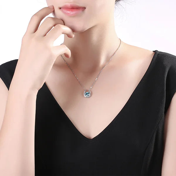 Custom Lucky Necklace with Horseshoe Birthstone Pendant - Glamour