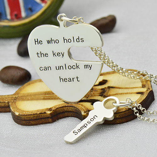 Key and Heart Necklaces Set For Couple - Glamour