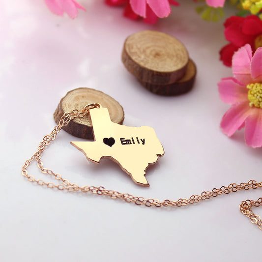 Map Necklace With Heart & Name - Glamour