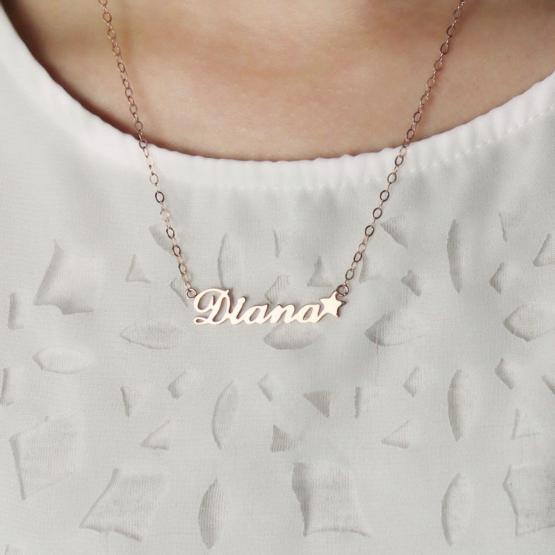 Sex and The City Name Necklace With Star - Glamour