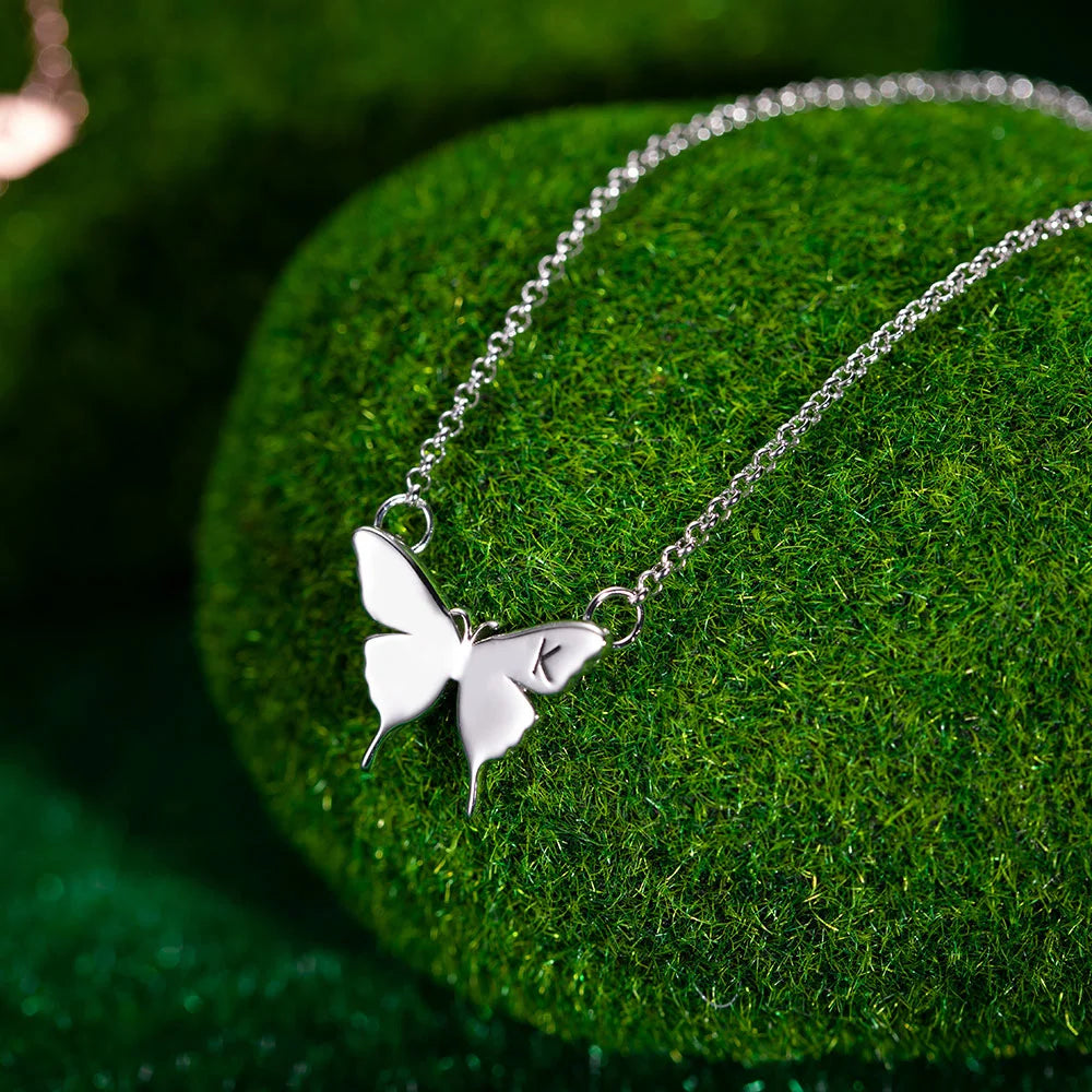Customizable Name Butterfly Necklace - Glamour