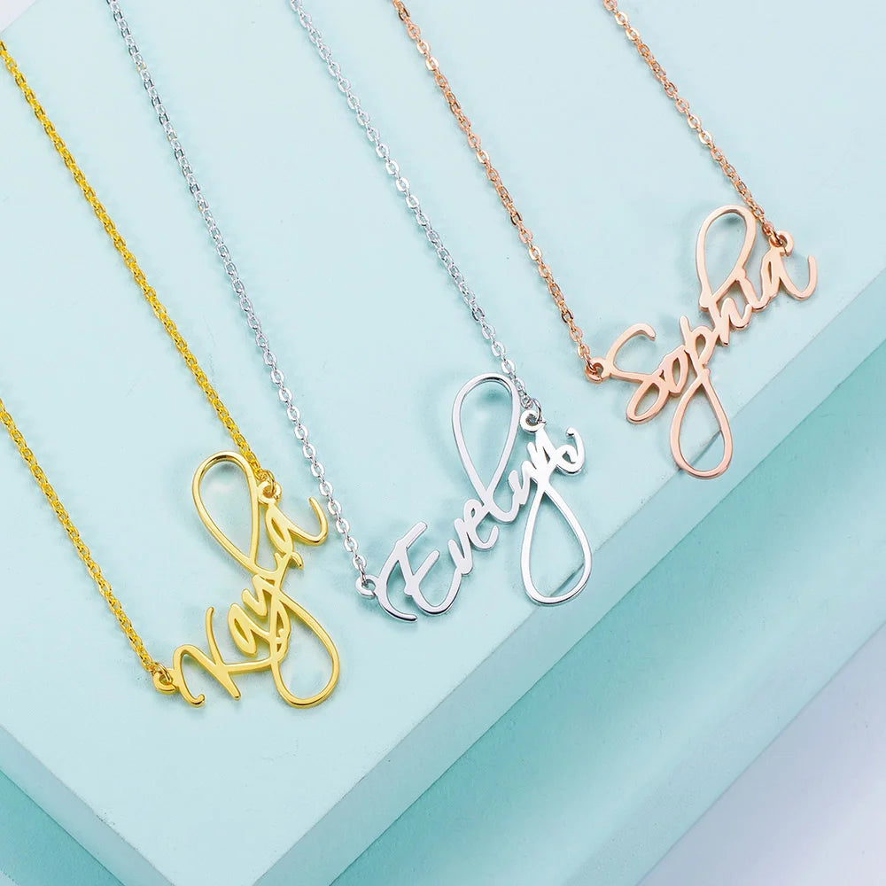 Personalized Calligraphy Name Necklace - Glamour
