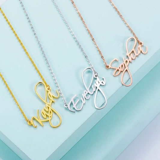 Personalized Calligraphy Name Necklace - Glamour