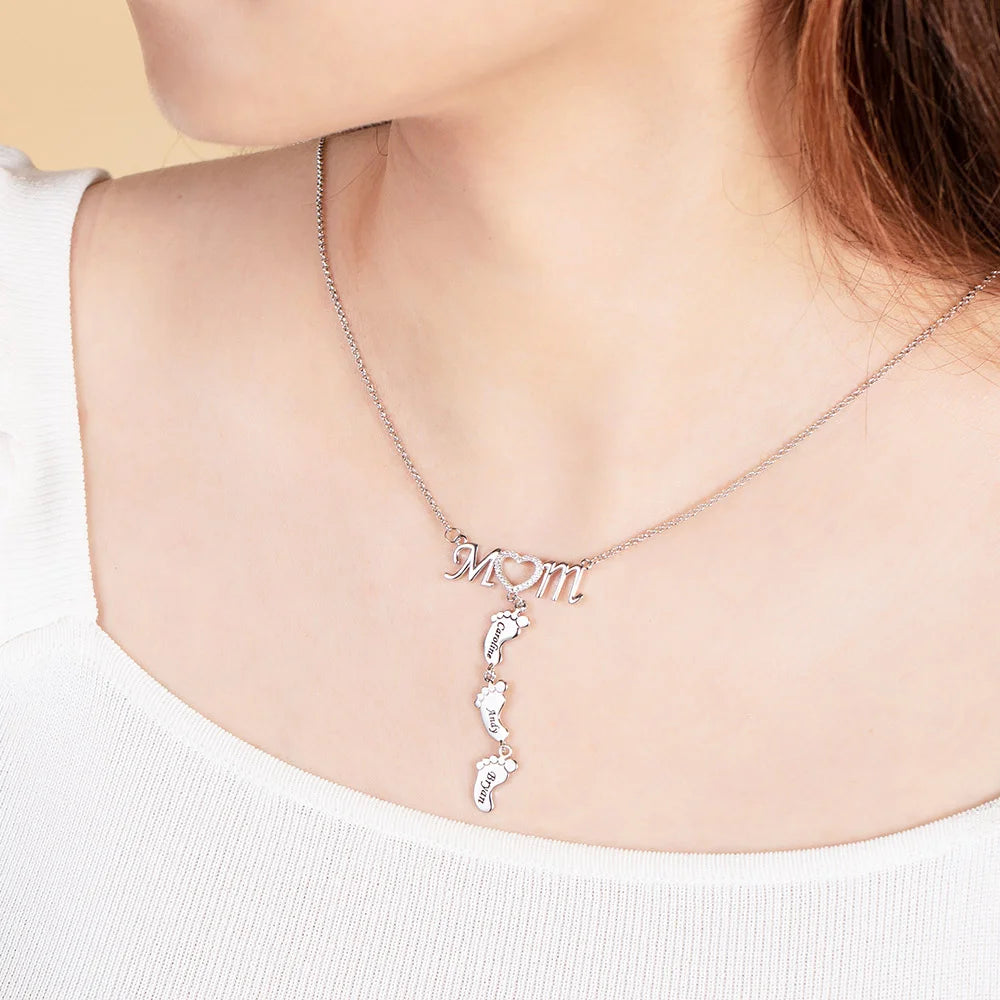 Custom-Made New Mom Necklace with Baby Feet - Glamour
