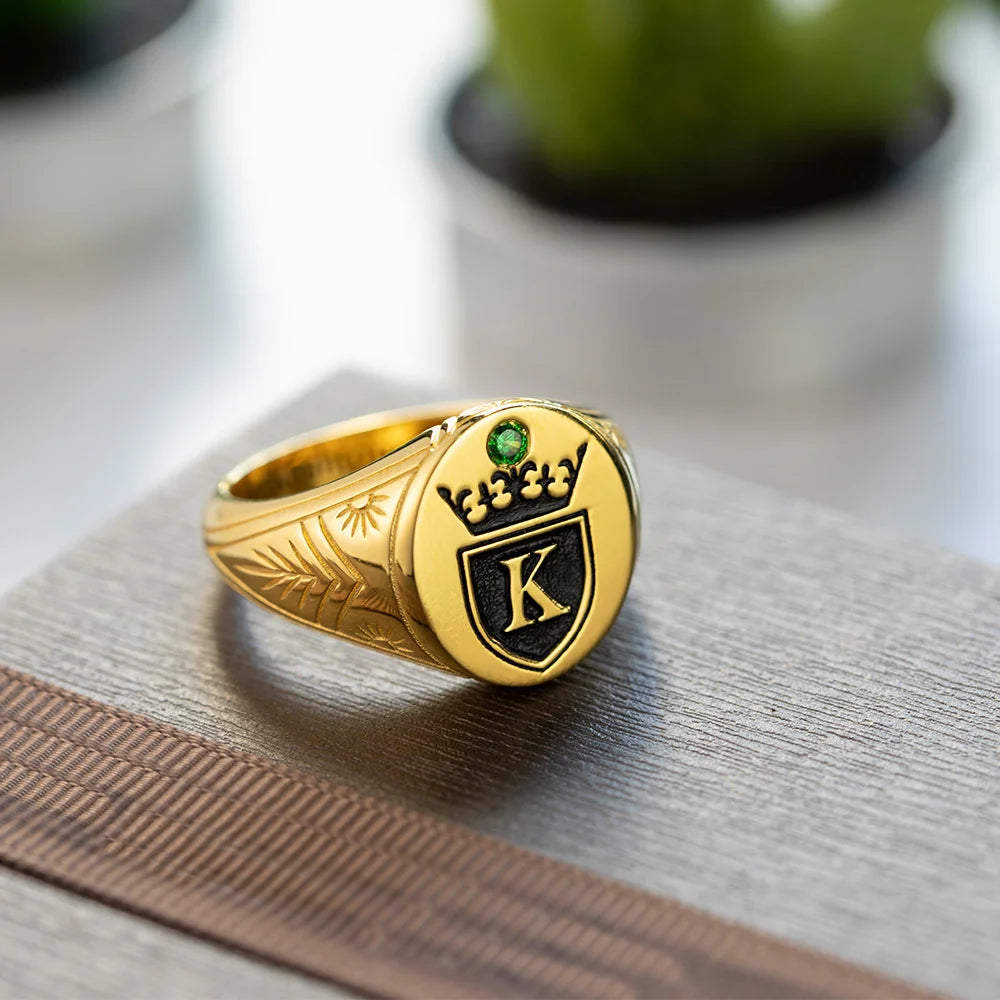 Customized Engraved Crown Signet Ring - Glamour