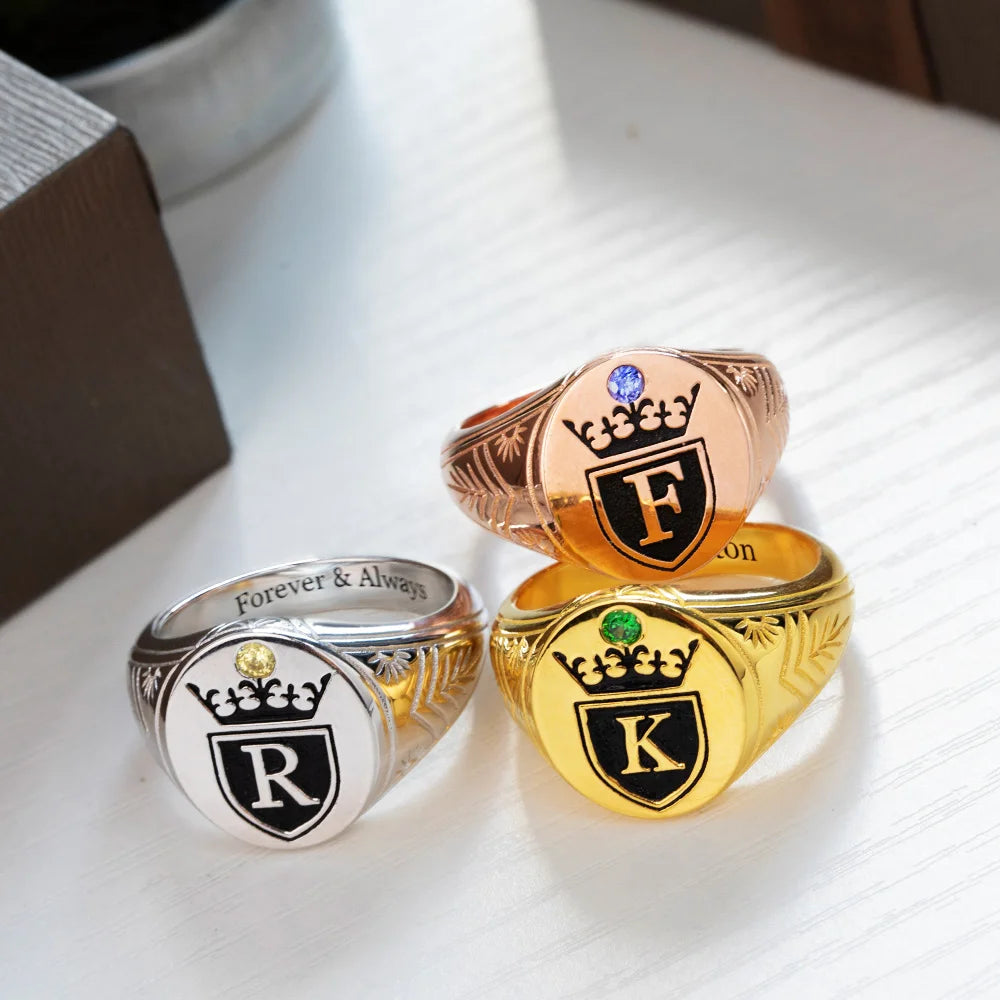 Customized Engraved Crown Signet Ring - Glamour