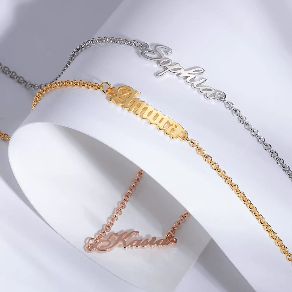 Customizable Name Bracelet with different Fonts - Glamour