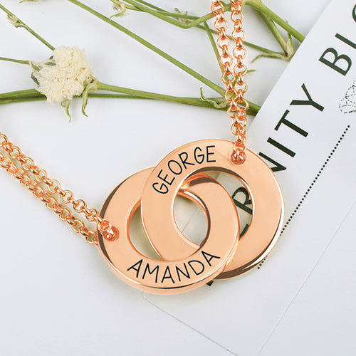 Engraved Interlocking Two Circle Necklace - Glamour