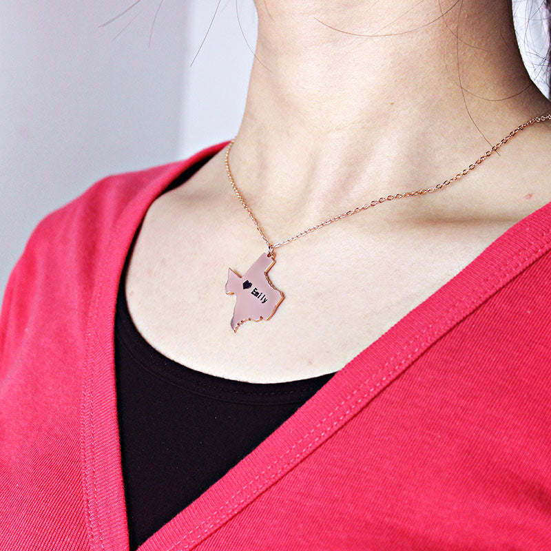 Map Necklace With Heart & Name - Glamour