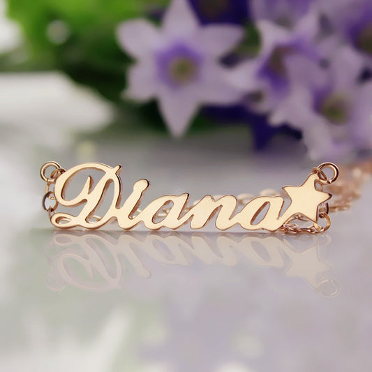 Sex and The City Name Necklace With Star - Glamour